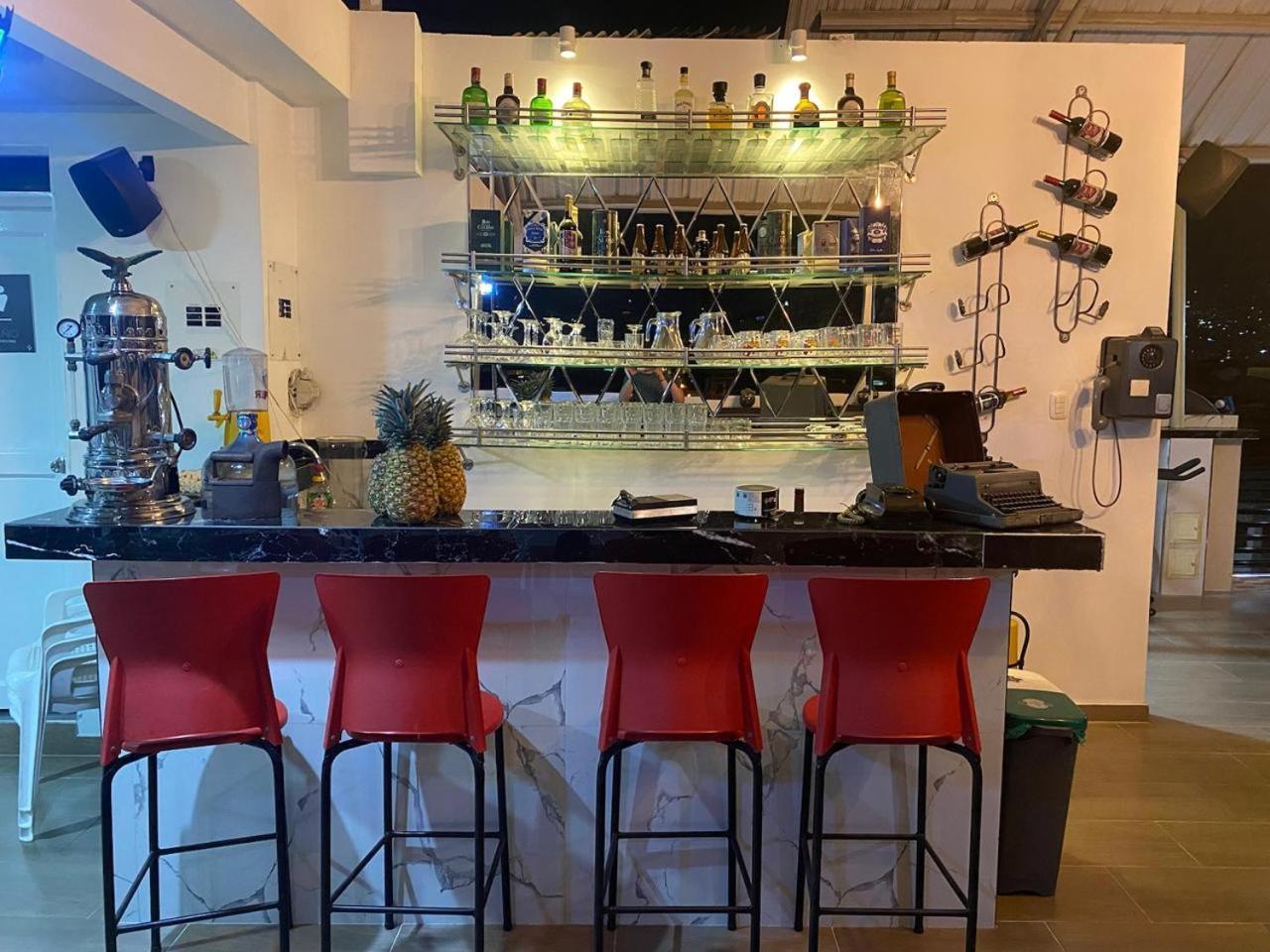 Hotel Alameda Plaza Cali Ngoại thất bức ảnh