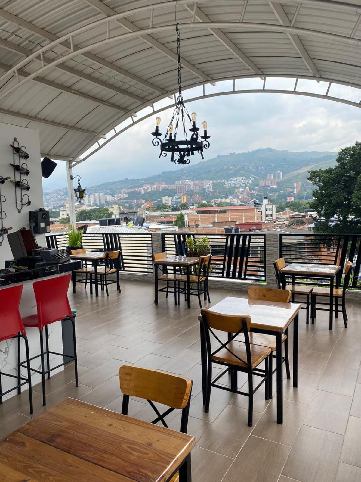 Hotel Alameda Plaza Cali Ngoại thất bức ảnh